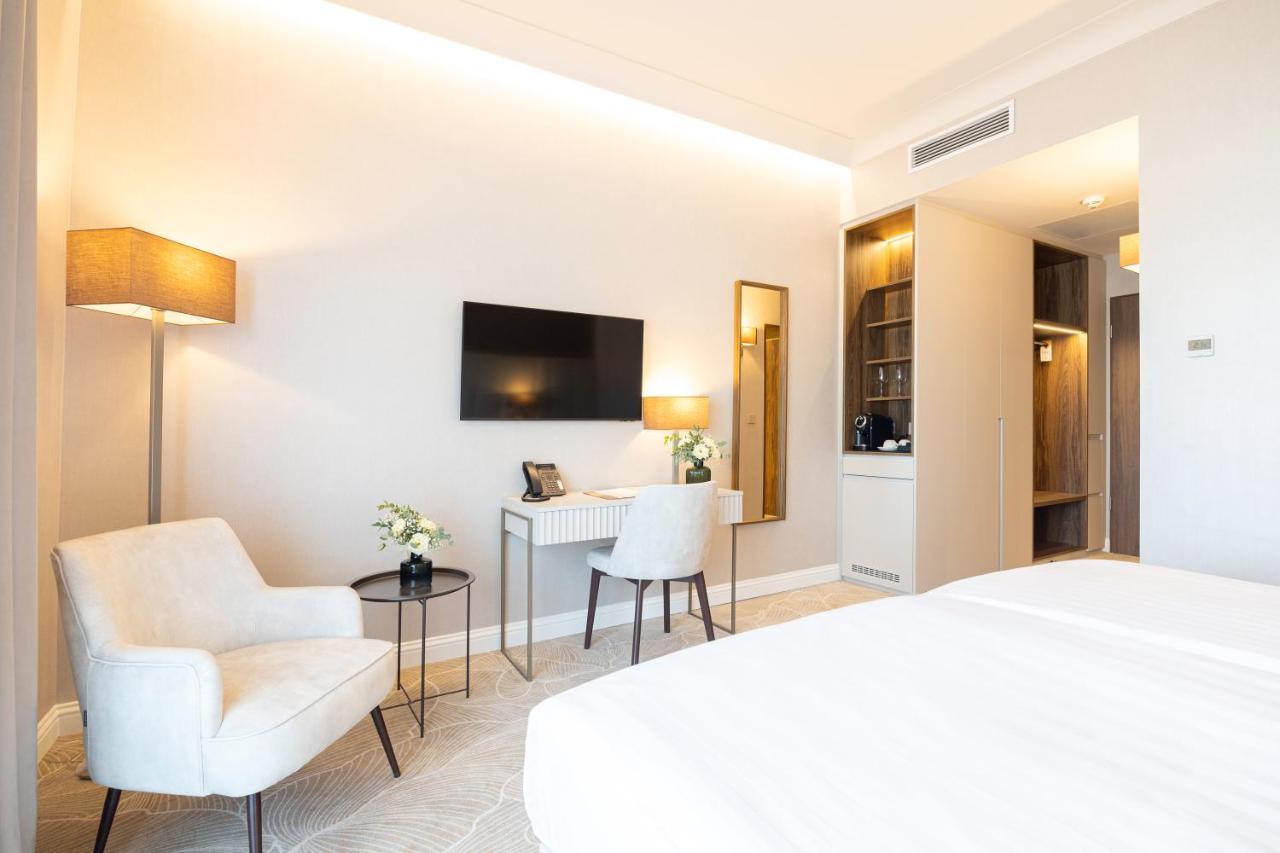 Hotel Gerardus Сегед Екстер'єр фото